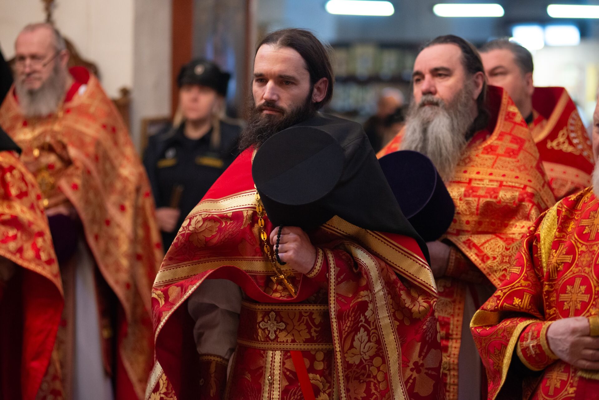 02-FdOXj3XrGWPQx-Ek7qr1YBqbfLG-1Be7dja1z-CpE9GjTtj4tA7EGQSbgW7-4xU_neQrTb9VcJnHt