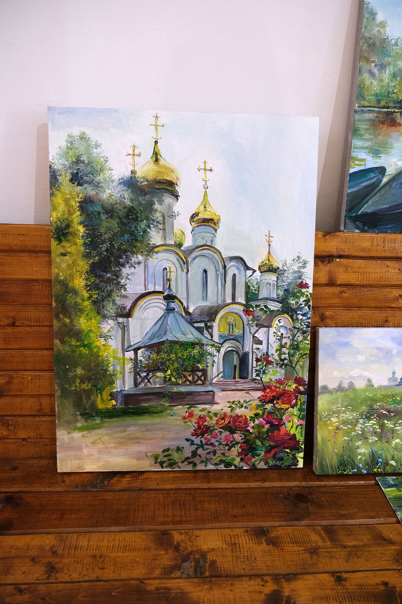 Выставка живописи и графики участн