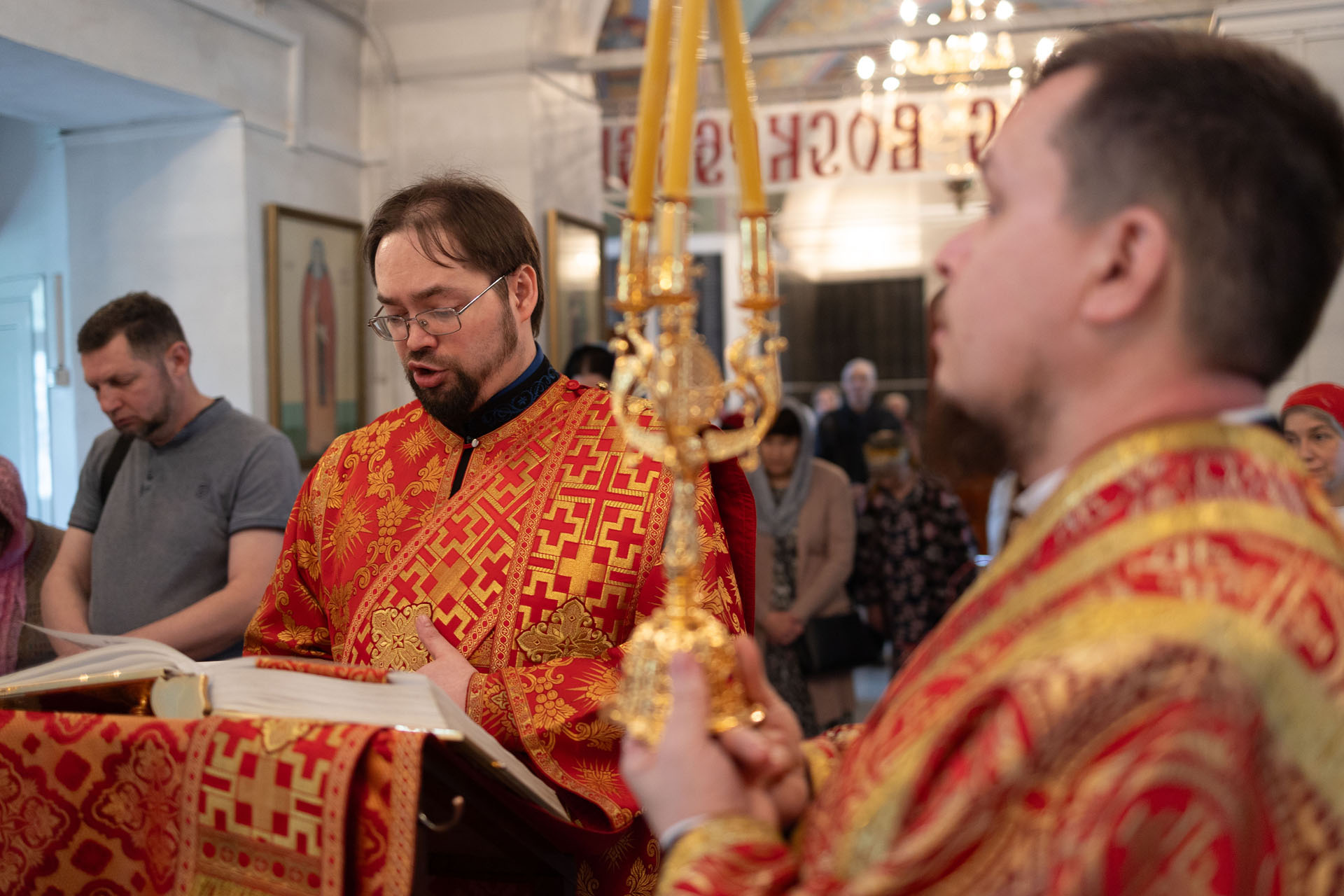 Литургия в Георгиевском храме горо