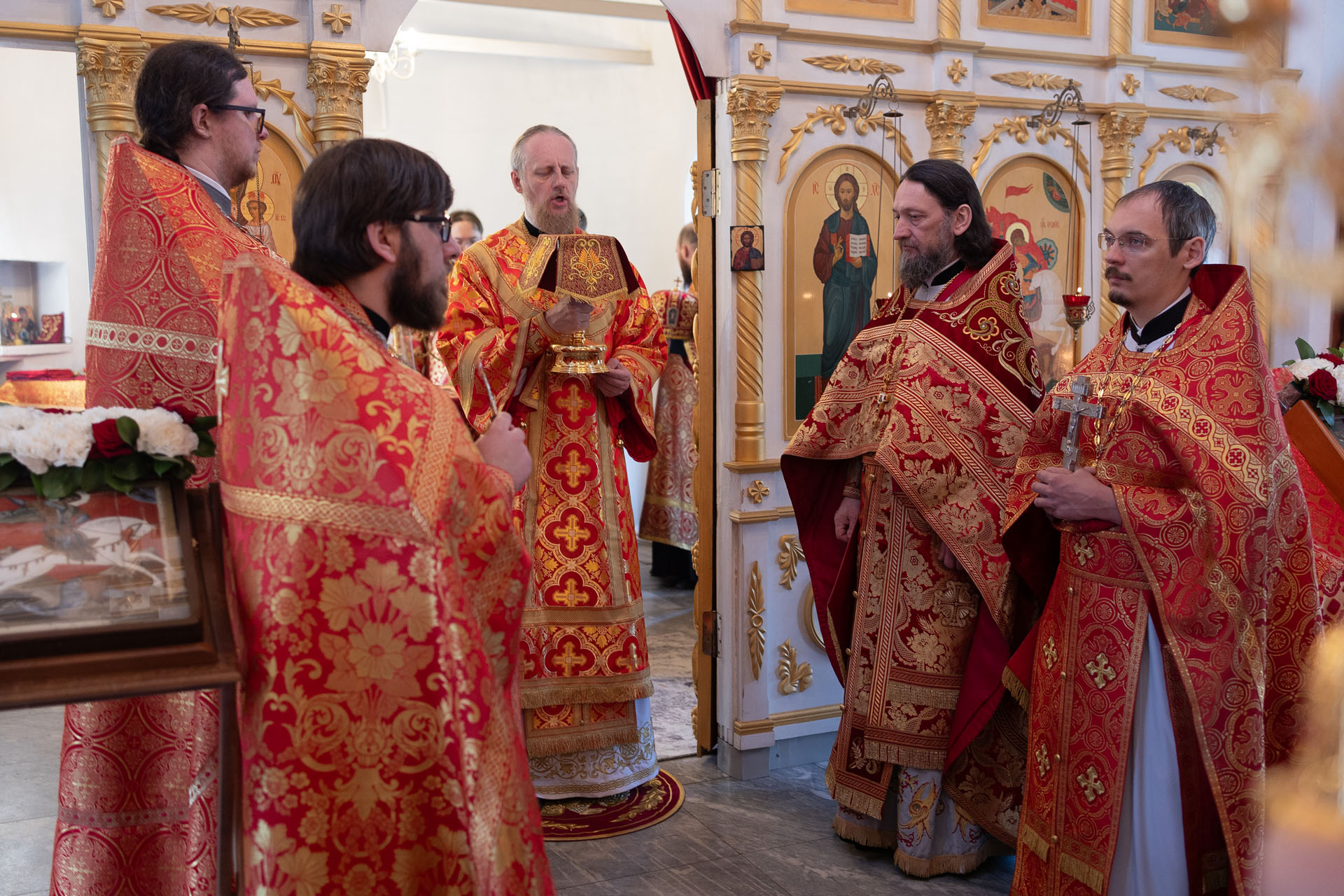 Литургия в Георгиевском храме горо
