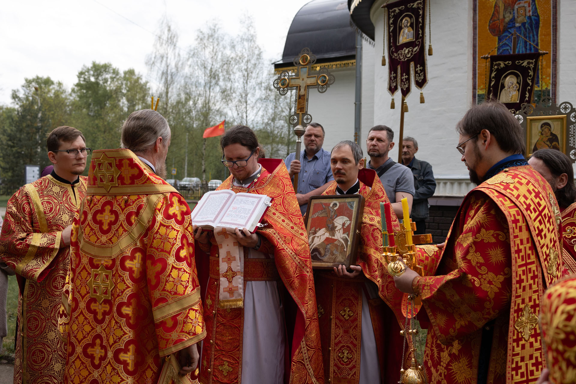 Литургия в Георгиевском храме горо
