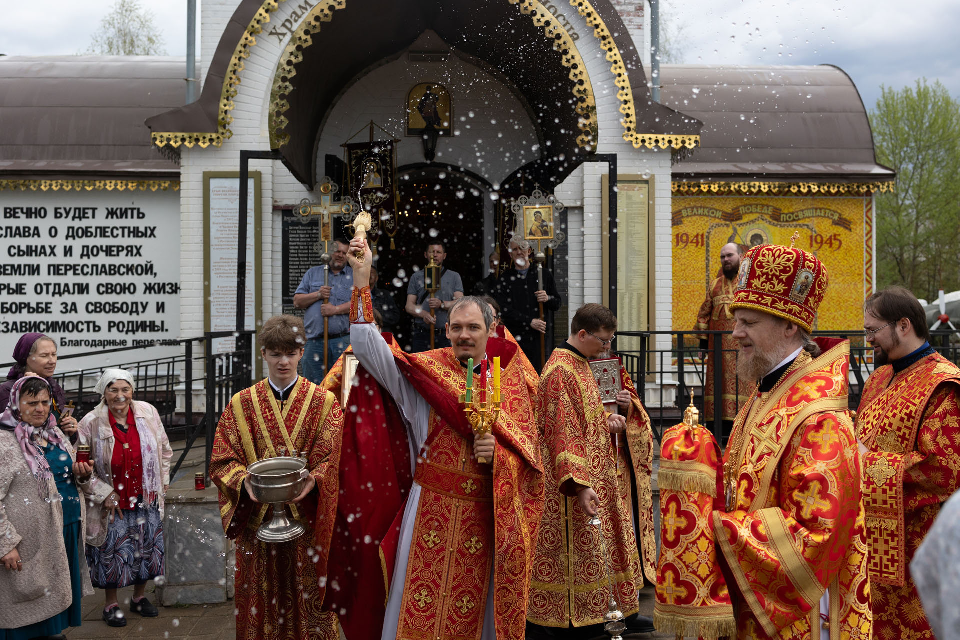 Литургия в Георгиевском храме горо