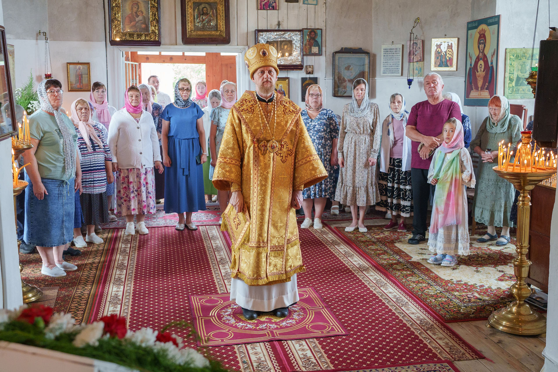 Литургия в храме Рождества Христов