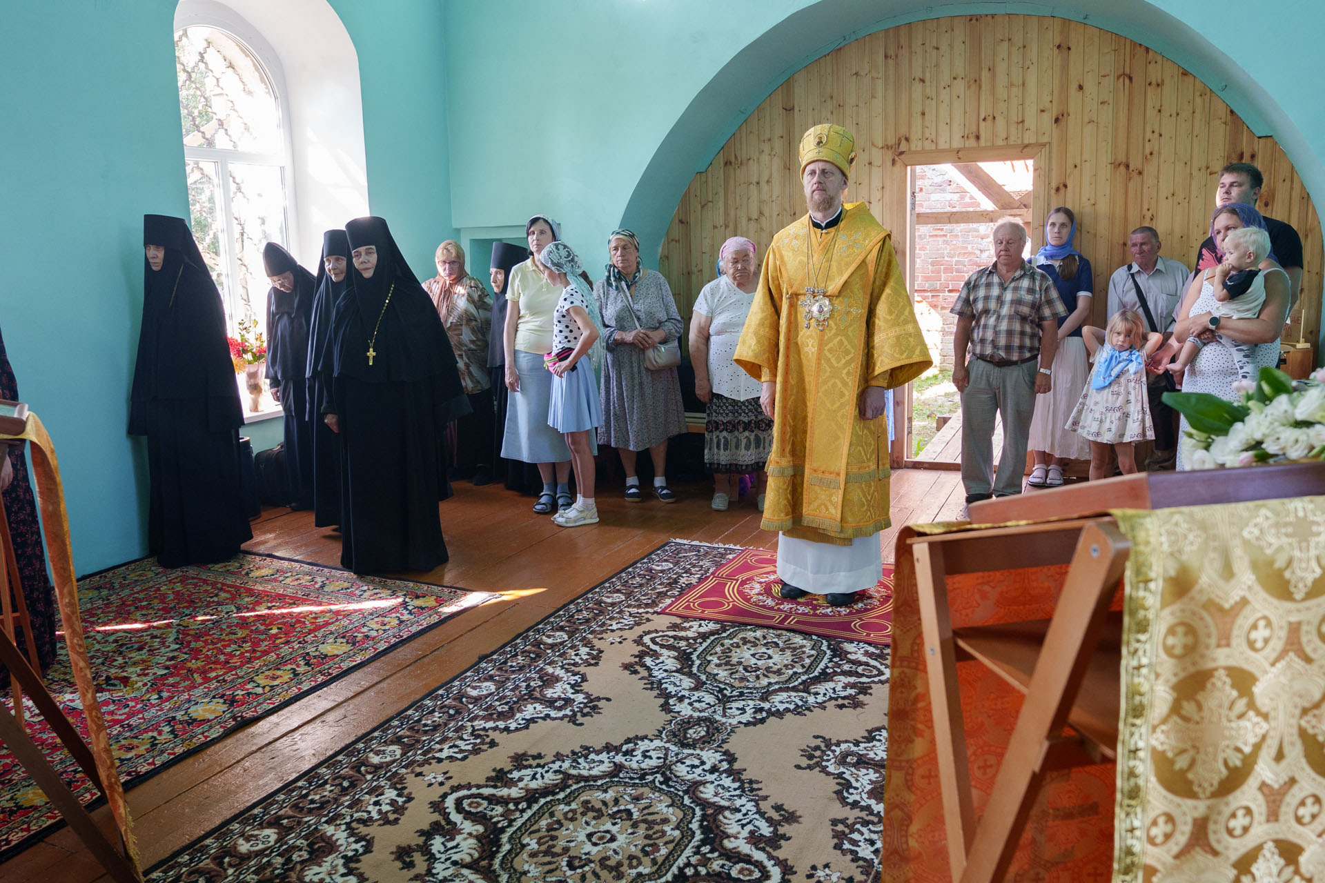 Литургия в храме Успения Пресвятой