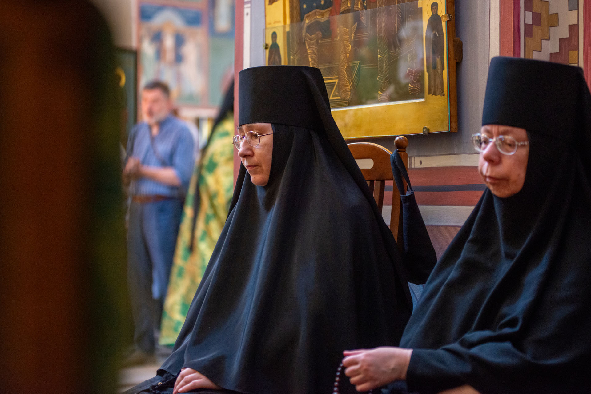 Литургия в Никольском женском мона