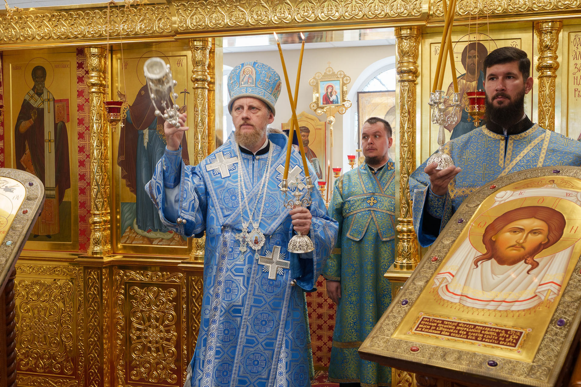 Литургия в домовом храме благоверн