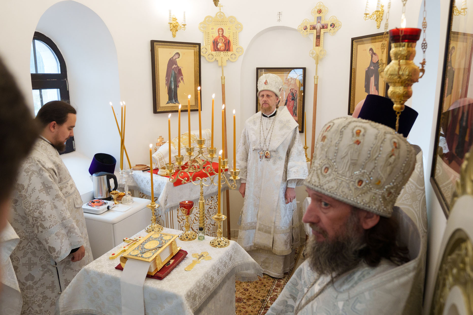 Великое освящение кладбищенского