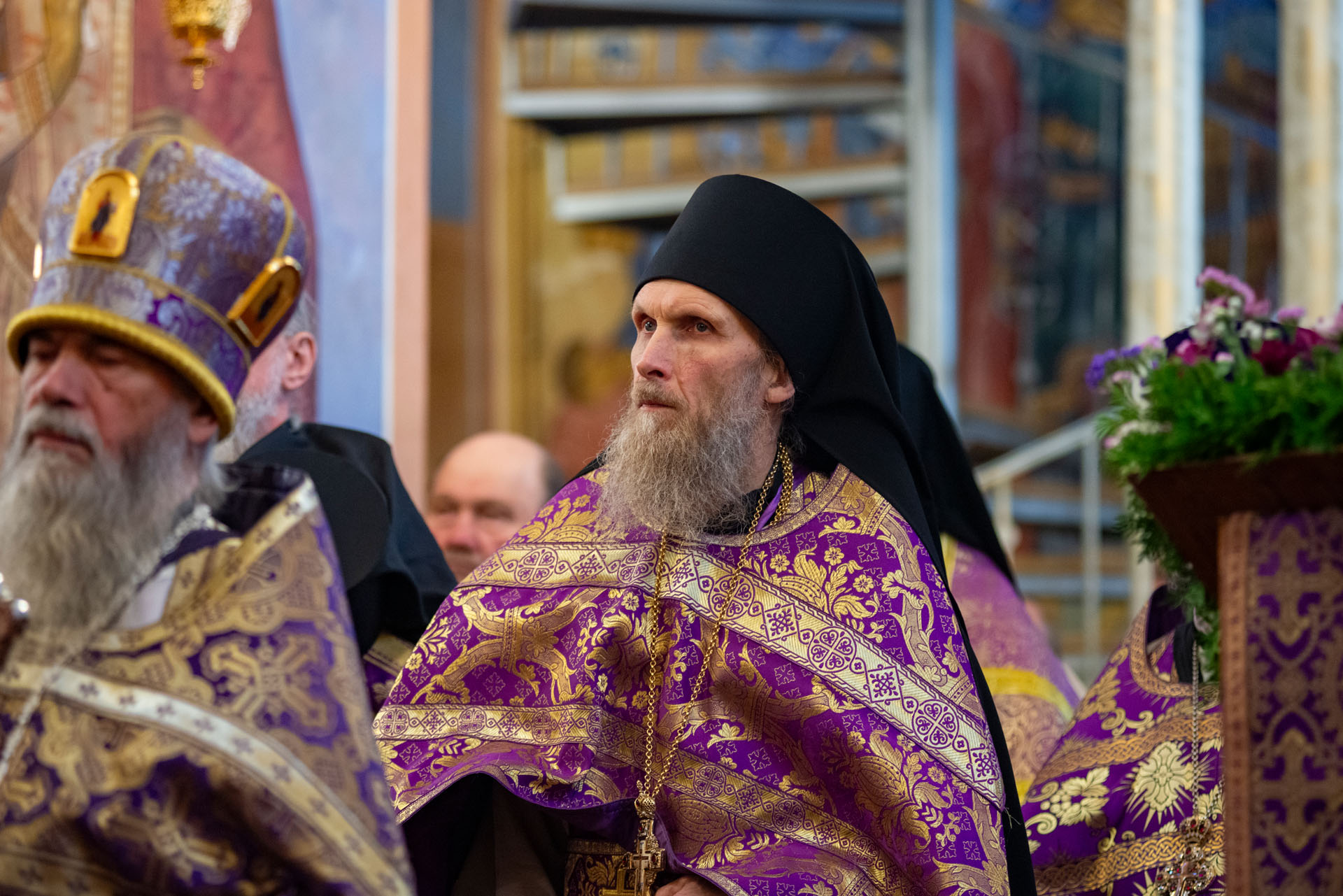 Литургия в Никитском мужском монас