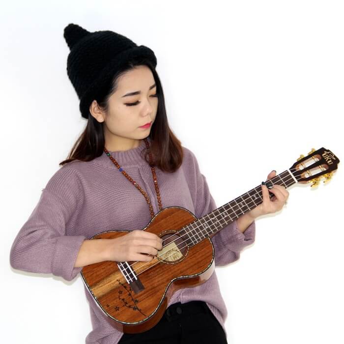 Укулеле тенор