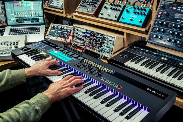 Novation SL MkIII в студии