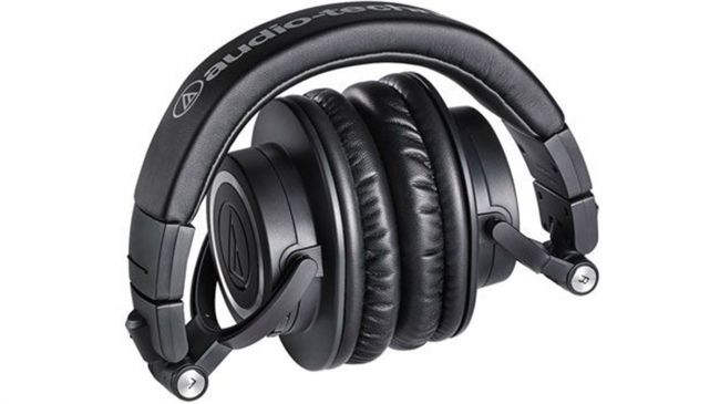 Наушники Audio-Technica ATH-M50xBT Наушники Audio-Technica ATH-M50xBT