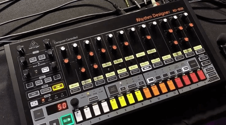 Behringer RD-808
