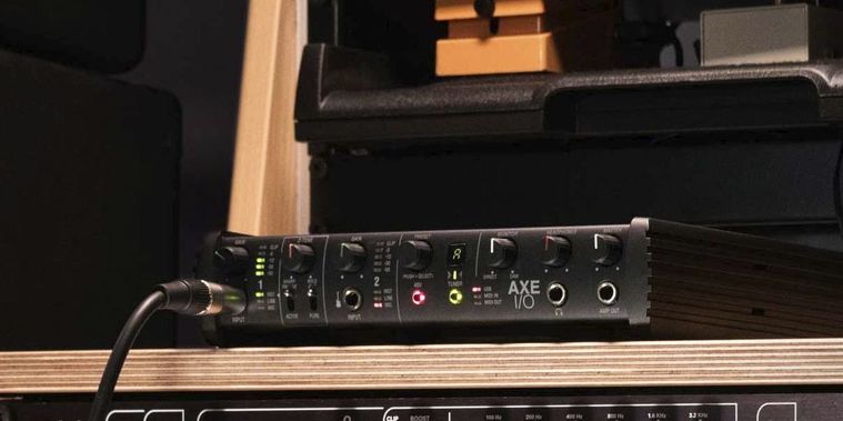 IK Multimedia AXE I/O