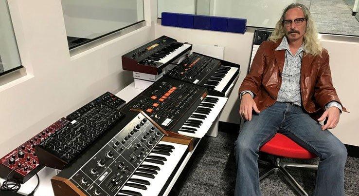 Синтезатор Behringer K-20