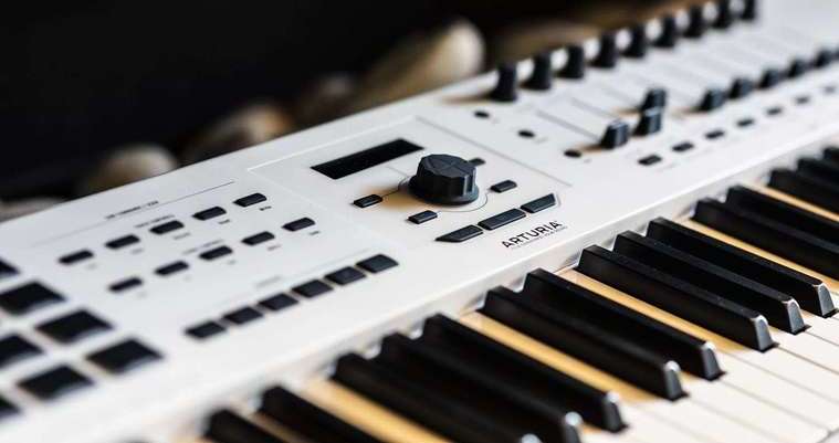 MIDI-клавиатура на 88 клавиш Arturia KeyLab 88 MKII