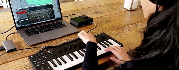 Native Instruments Komplete Kontrol M32