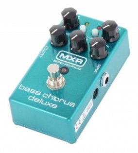 Dunlop MXR M83 Bass Chorus Deluxe