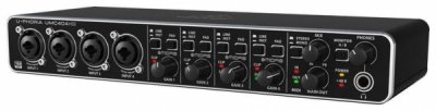 Behringer U-PHORIA UMC404HD