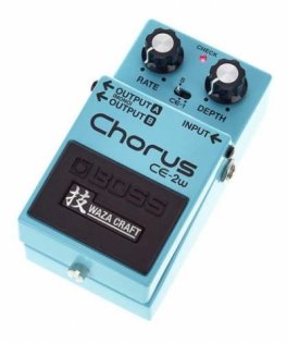 Boss CE-2w