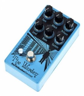 EarthQuaker Devices The Warden V2