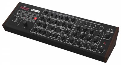 Behringer Pro-800