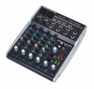 Behringer Xenyx 802S