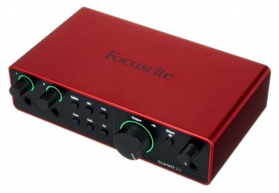 Focusrite Scarlett 2i2 4th Generation