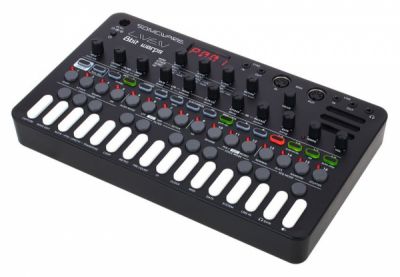 Sonicware LIVEN 8bit warps