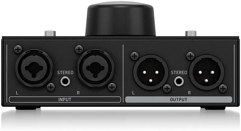 Behringer Monitor1