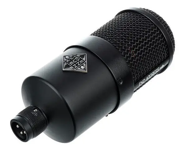 Telefunken M82