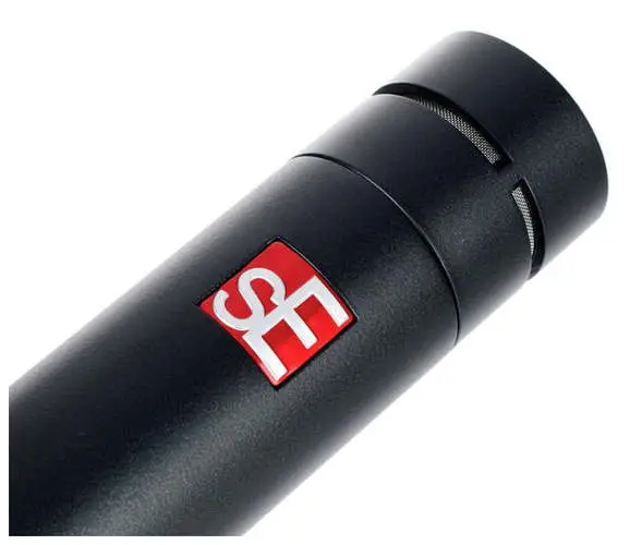 sE Electronics sE8