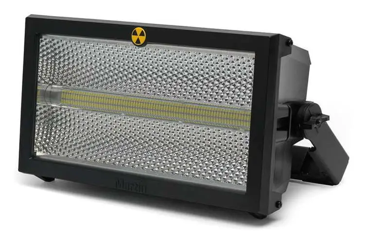 Martin Atomic 3000 LED