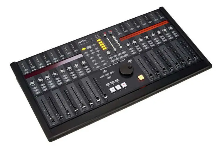 Solid State Logic Nucleus 2 Dark
