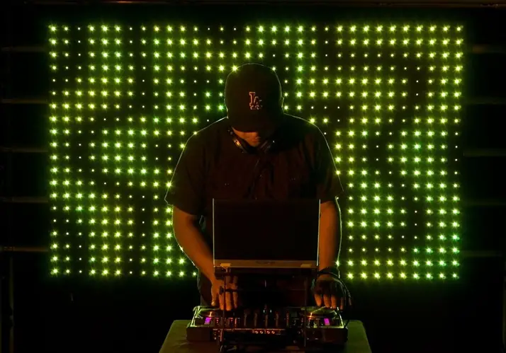 American DJ Flash Panel 16