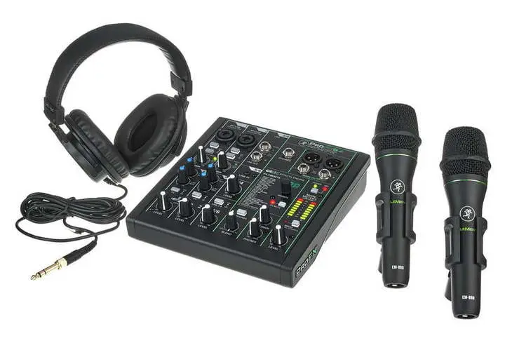 Mackie Performer Bundle