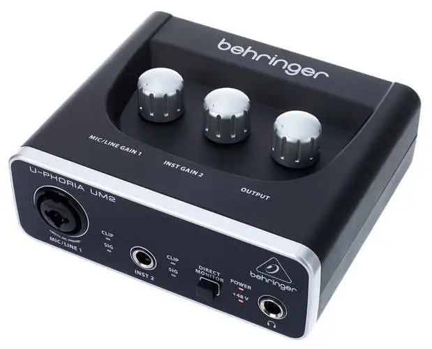 Behringer U-Phoria Studio