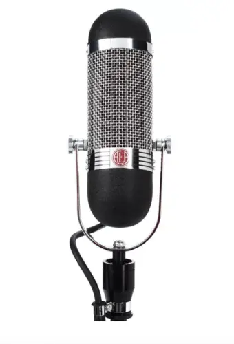 AEA R84