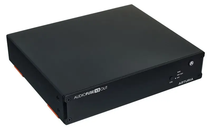 Arturia AudioFuse X8 OUT