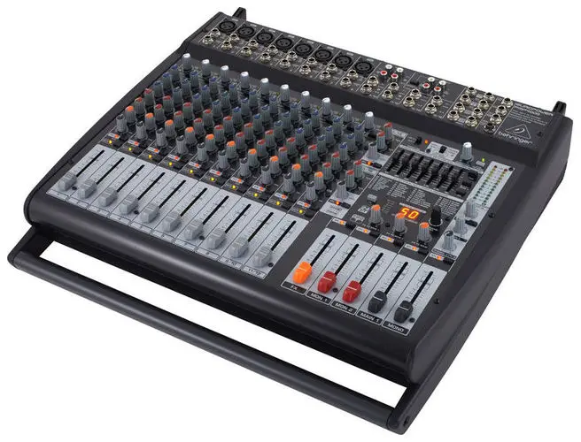 Behringer PMP4000