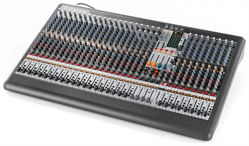Behringer XENYX XL3200
