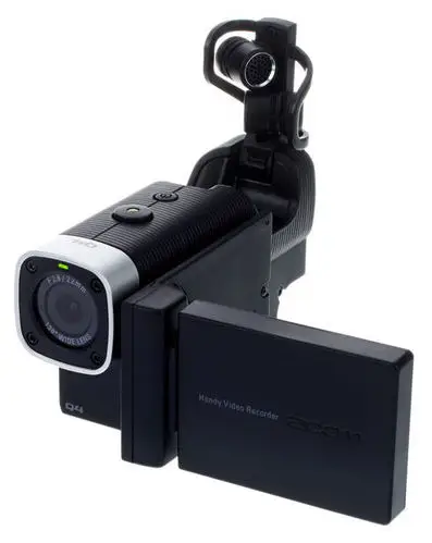 Zoom Q4