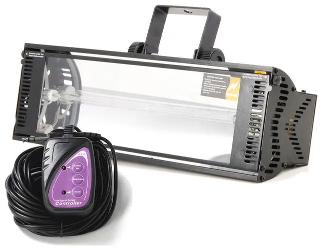 Stairville STROBE 1500 DMX PMASTER BUNDLE