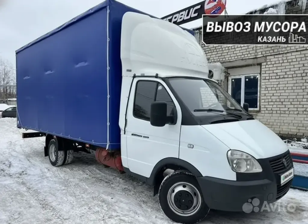 Утилизация ( вывоз ) старого холодильника на свалку в Казани.