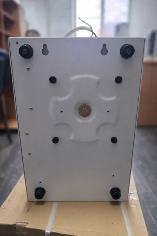 Релейный стабилизатор напряжения HN SR95-10