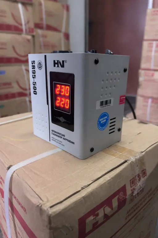 Релейный стабилизатор напряжения HN SR95-500