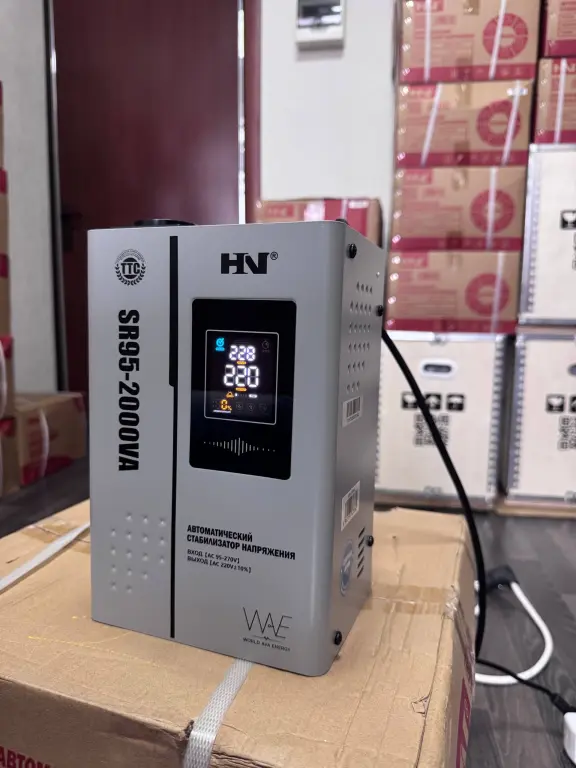 Стабилизатор напряжения релейный HN 95-2000