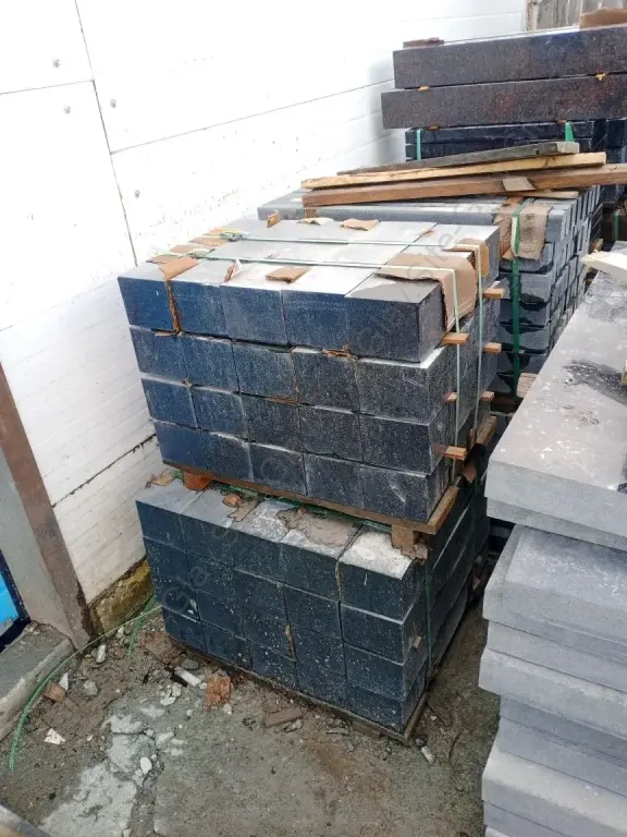 Памятник габбро-диабаз. М9. от 10 штук.