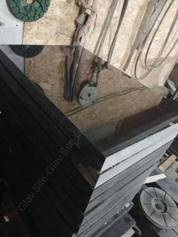 Памятник габбро-диабаз. М7. от 10 штук.