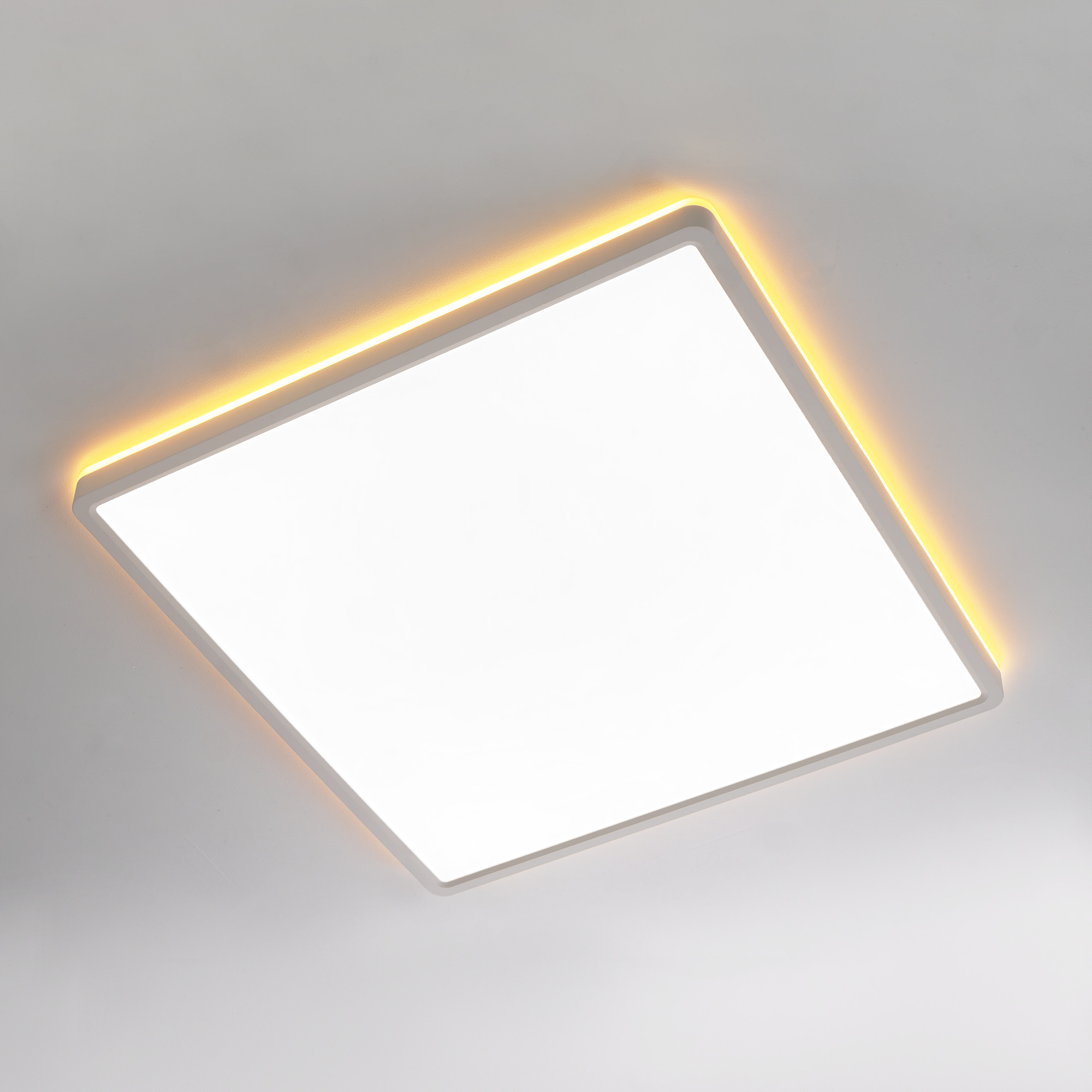 Citilux NORMA CL749K400 RGB Светильник с пультом Белый арт. 89496