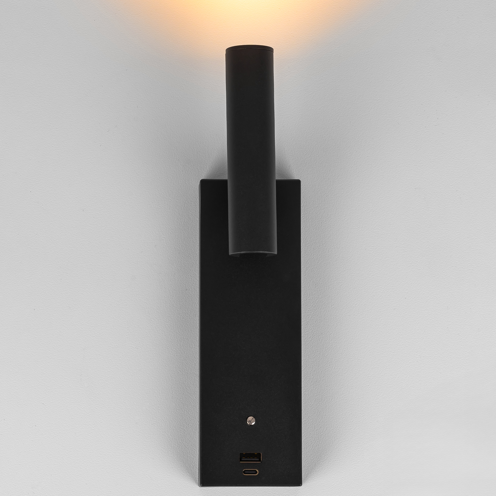 Citilux Декарт CL704431 LED USB Светильник с выключателем Чёрный арт. 89373